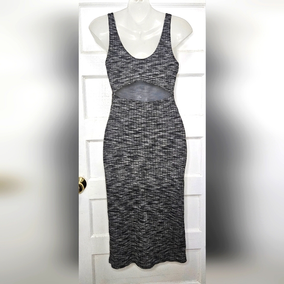 Express Midi Heather Grey Bodycon with Cut in Back Sz Xs - Picture 3 of 7
